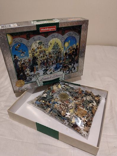 Waddingtons Limited Edition super deluxe Collectible 1000 pc Double Sided Jigsaw Puzzle