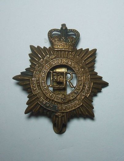 REGIMENTAL CAP BADGES (brass & bi-metal) - 5 original types (see below), militaria lot C.