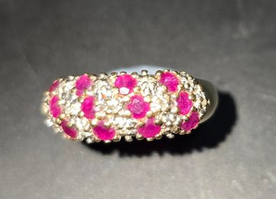 Ruby and Diamond ring 9ct