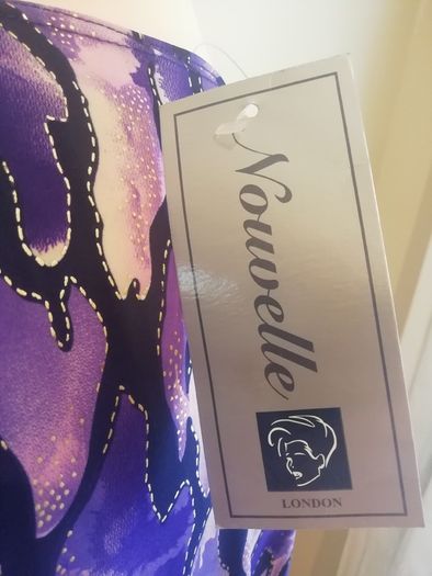 Nouvelle London Ladies Top New With Tags