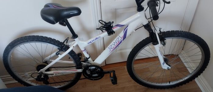 Apollo Jewel Bike For Sale in Skerries, Dublin from stn25