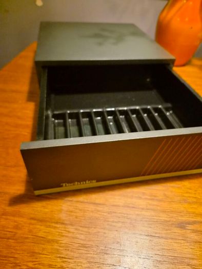 Technics tape cassette holder