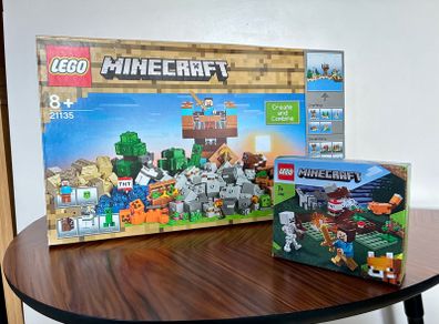 LEGO Minecraft Set