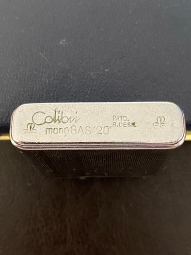 Vintage Colibri MonoGAS '20' Cigarette Lighter