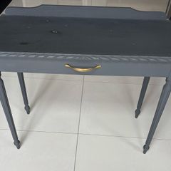 Hall table