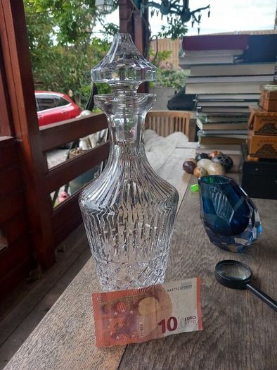 Never used Waterford Maeve decanter, D18