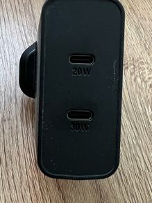 Fast Charge | Premium OtterBox