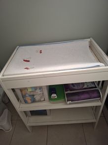 Baby changing table