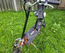electric scooter