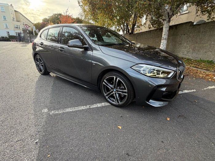 BMW 1 serie 118i luxury Trim