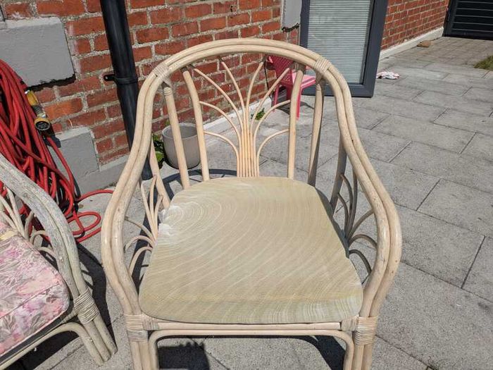 Bamboo garden furniture (table, sofa + chairs)