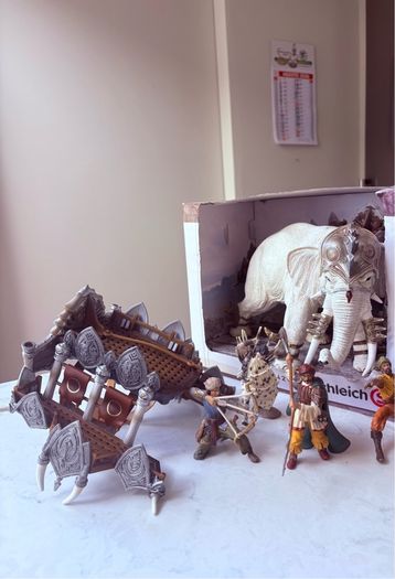 Schleich Fighter elephant