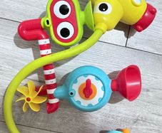 bath toy