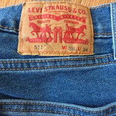 Jeans Levi