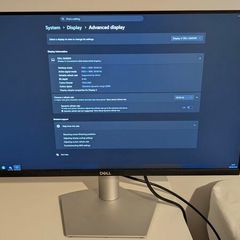 Dell 24" display S2421HS