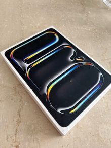 iPad Pro 11inch M4 256GB + Cellular