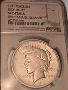 1921 peace dollar. Rare !