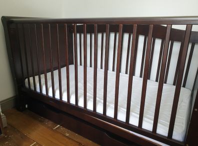 Cotbed