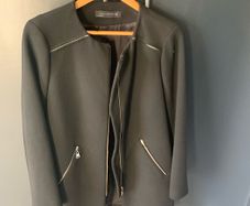 Zara Black Zipped Coat
