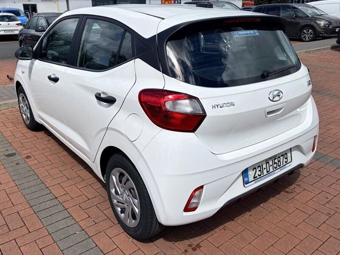 Hyundai i10 2023