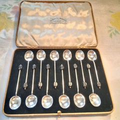A Set Of 12 Sterling Silver Teaspoons