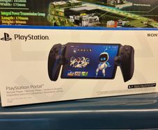 PlayStation Portal Remote Player For PS5 Consol - Midnight Black/ Used