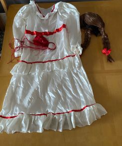 Annabelle costume