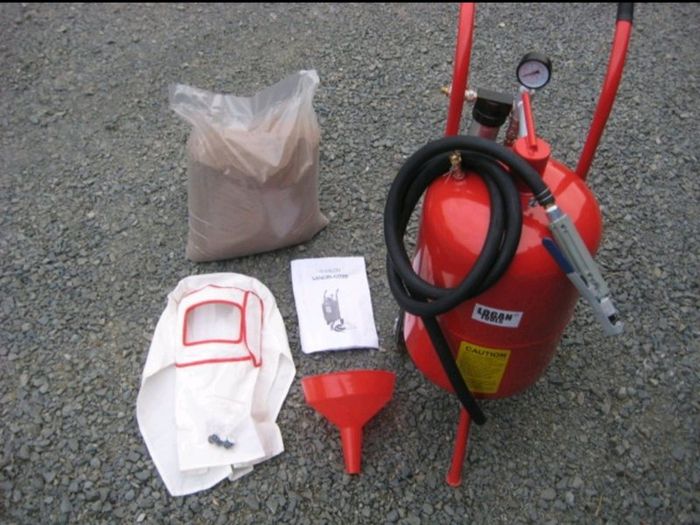 Sandblasting sand