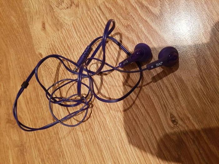 JVC Earphones