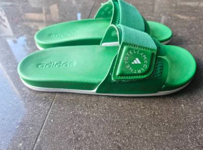 Stella McCartney adidas sliders - never worn