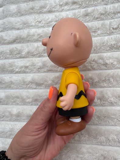 Fandom Box Classic Charlie Brown approx. 15 cm. Used Please see photos