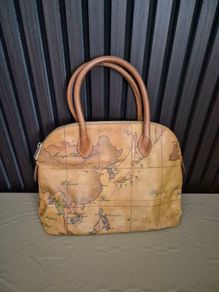 Alviero Martini bag