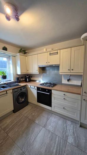 Kitchen and appliances