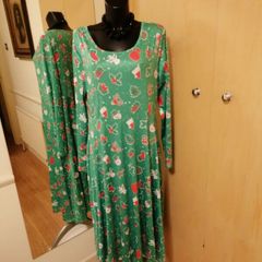 Women's Christmas Dress Reduced Nwot Size 18