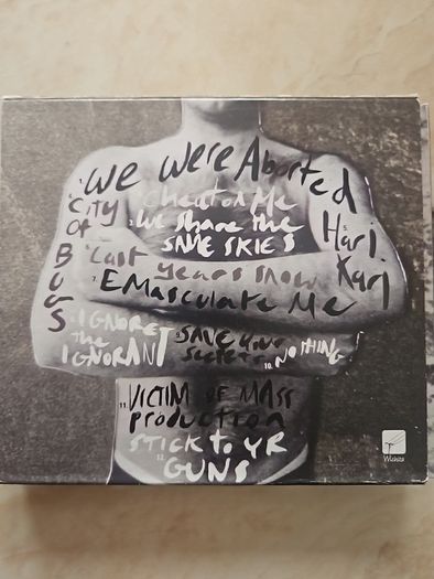 The Cribs CD+DVD  - Ignore The Ignorant