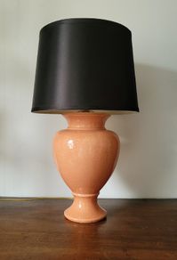 Vintage crackle effect lamp