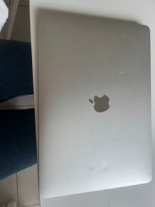 MacBook broken screen