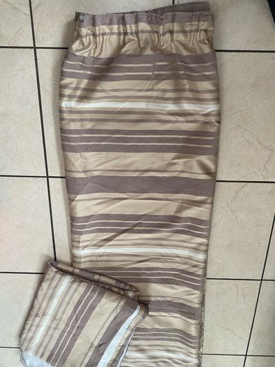 NEW Gorgeous Pair of Fully Lined Curtains  90 wide x 72 inches long, Tape top