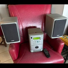 Phillips CD/MP3/ Cassette/ Radio Player