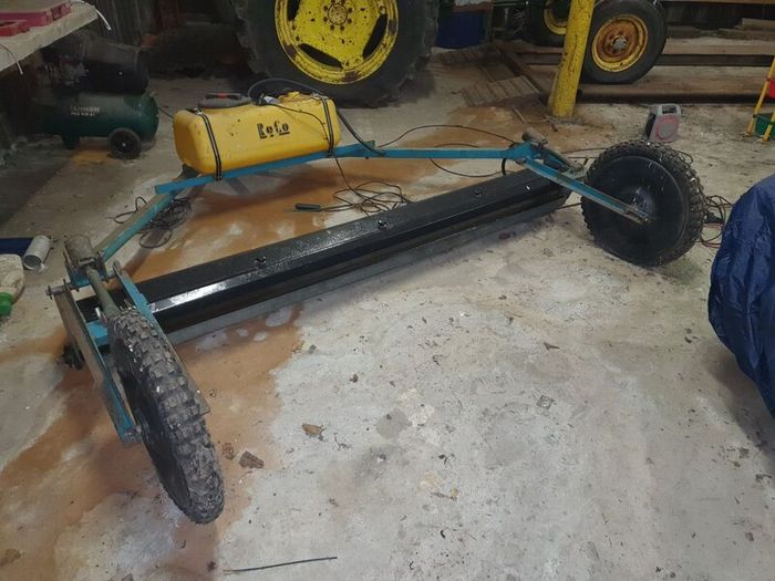 Hanix 4.5 ton Digger