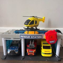 Dickie Toys Fire Rescue Station