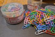 160 coloured Paper clips
