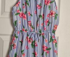 Girls brand new playsuit size 10-11Y/146 cm