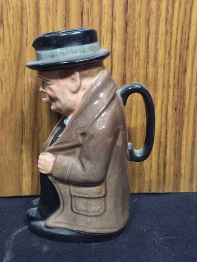 Royal Doulton small Character Jug  Winston Churchill  Excellent Condition
