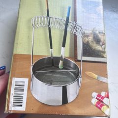Paint brushe holder