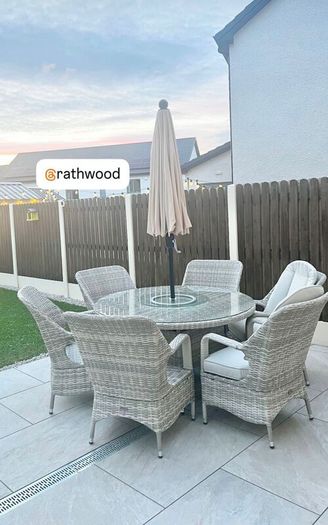 Rathwood 6 Seater Set with 135cm Round Table - Garden Chairs & Table