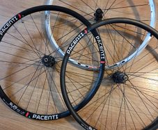 Pacenti wheelset