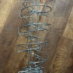 Coffee capsule storage rack