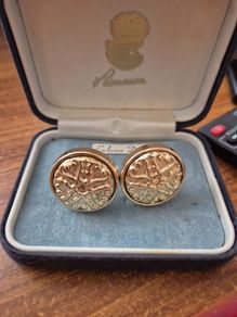 Vintage Round Earrings