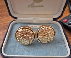 Vintage Round Earrings